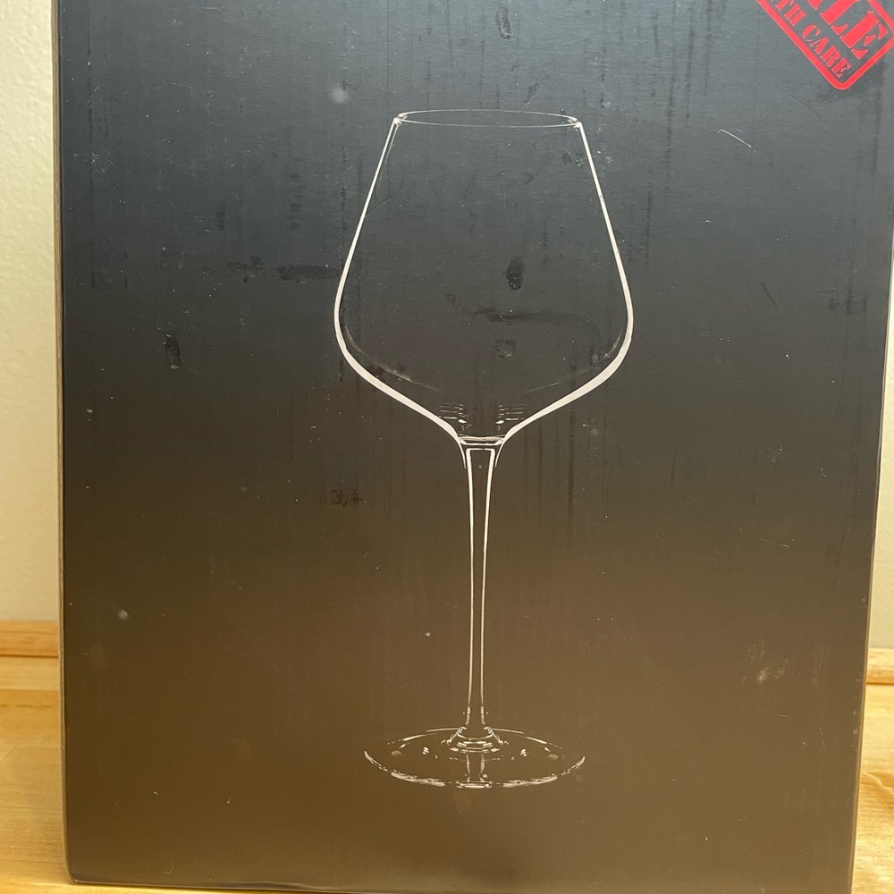 Larger wine glasses JBHO